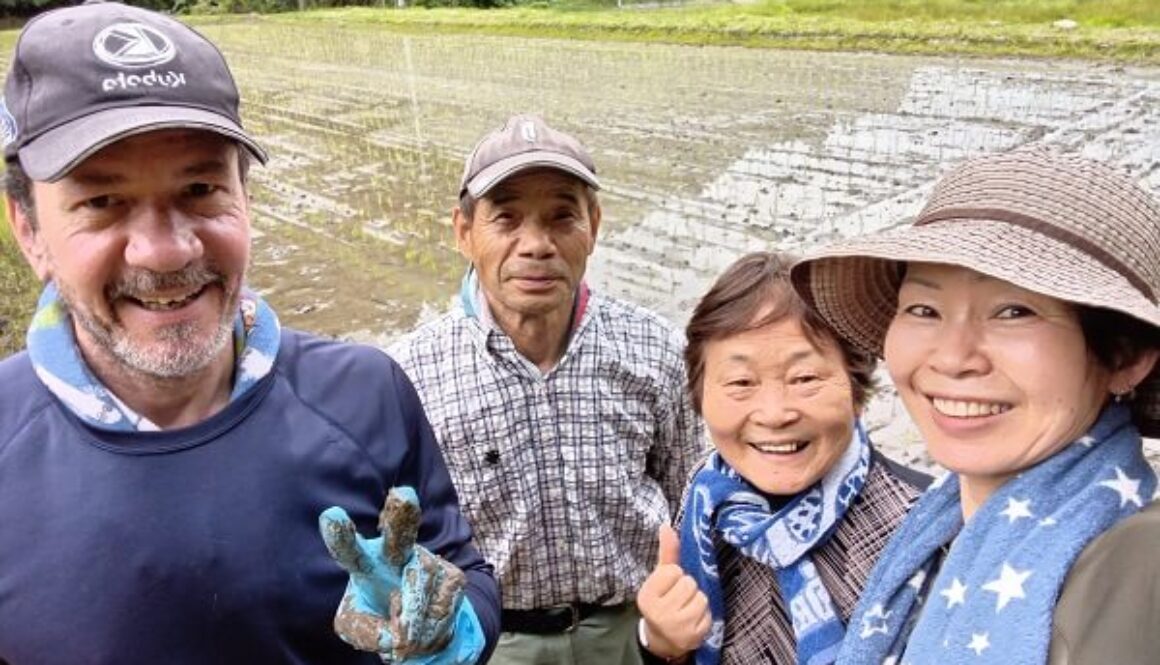 家族みんなの力を合わせて今年も無事に田植え完了