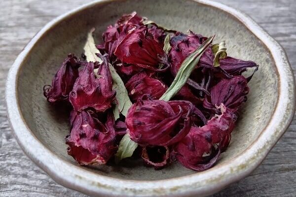 自然農のローゼルティー、週末から販売開始♪