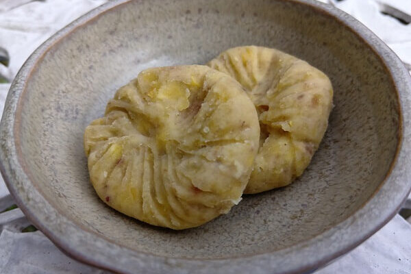 疲れも吹っ飛ぶ、父手作りの激ウマ栗きんとん